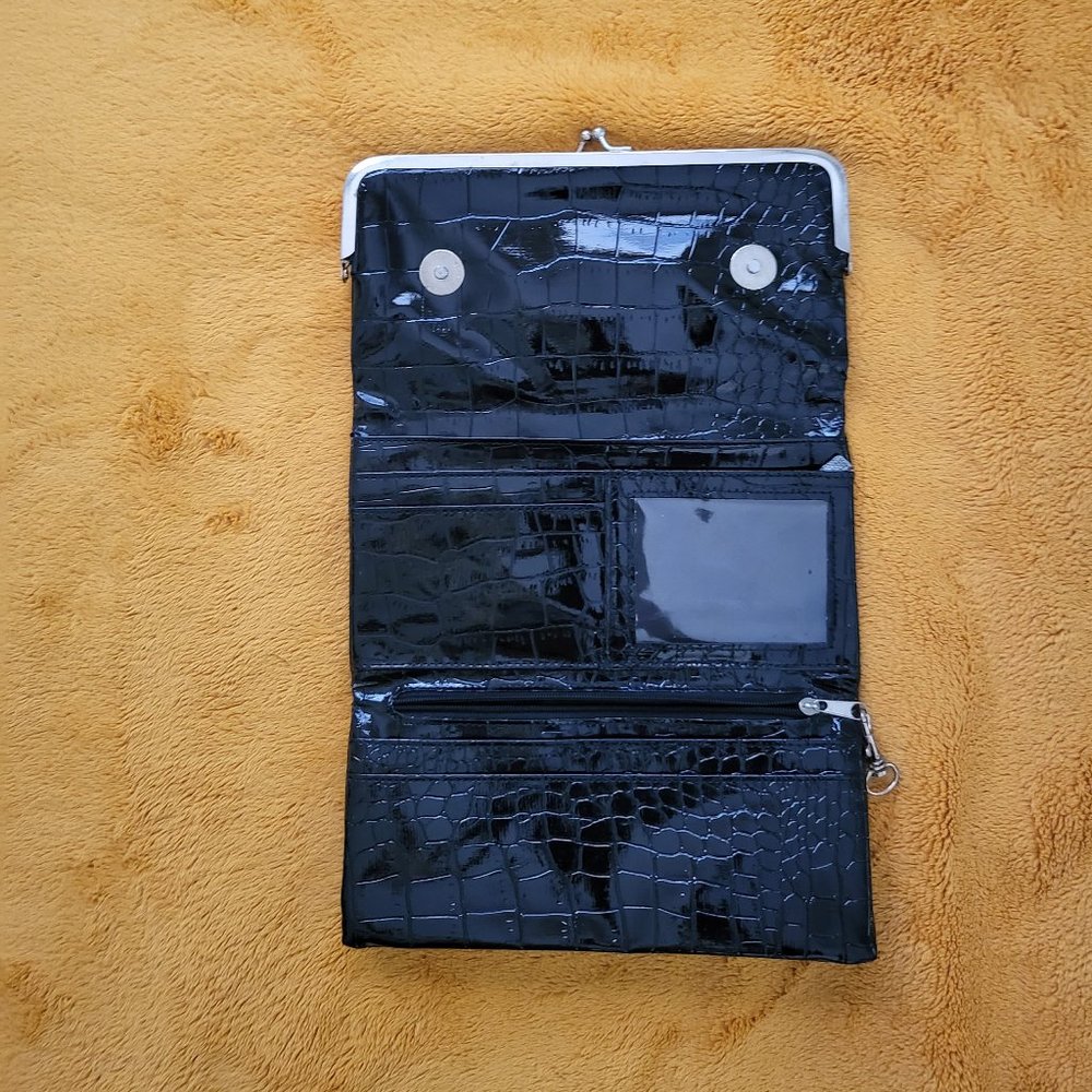 WALLET - Picture 3 of 4